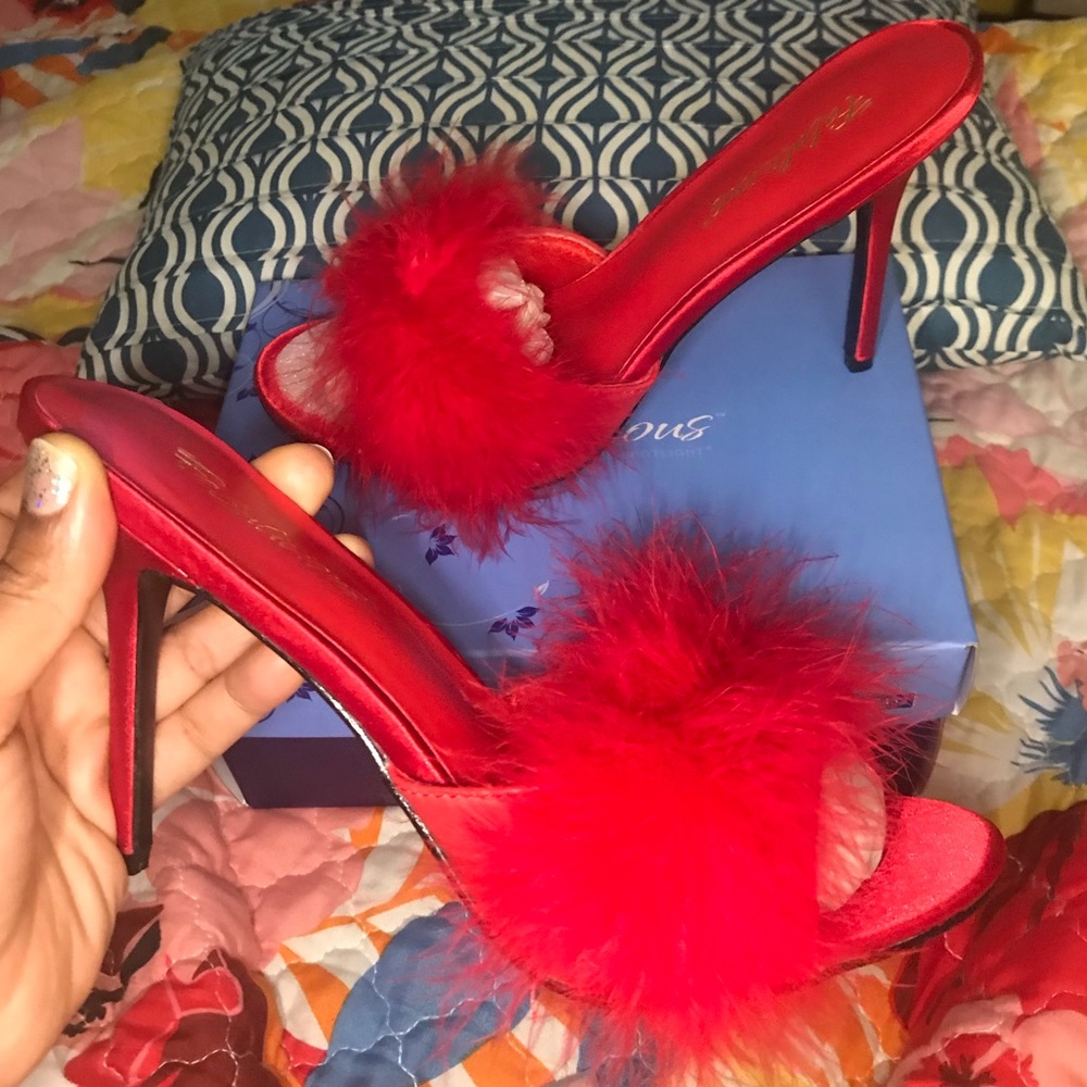Red fur heels